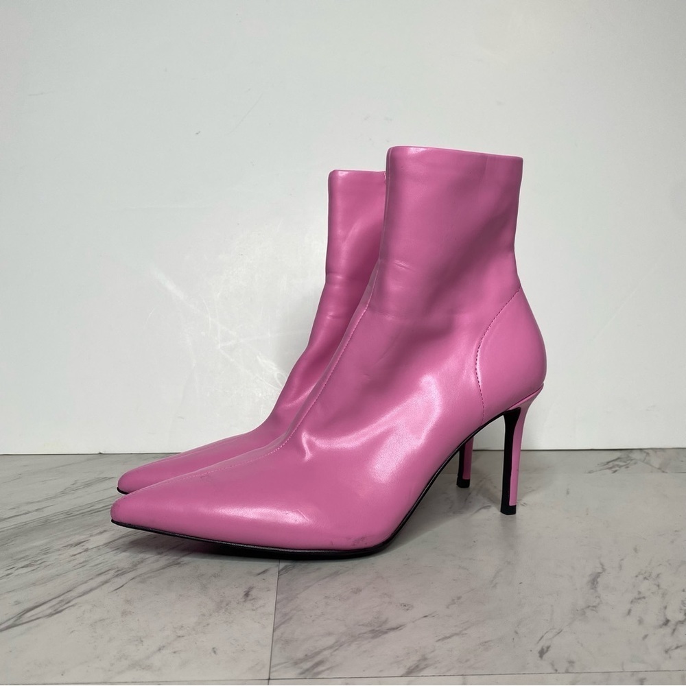 Jeffrey Campbell Nixie Pink Faux Leather Pointed Toe Bootie 8 1/2 - Picture 16 of 16